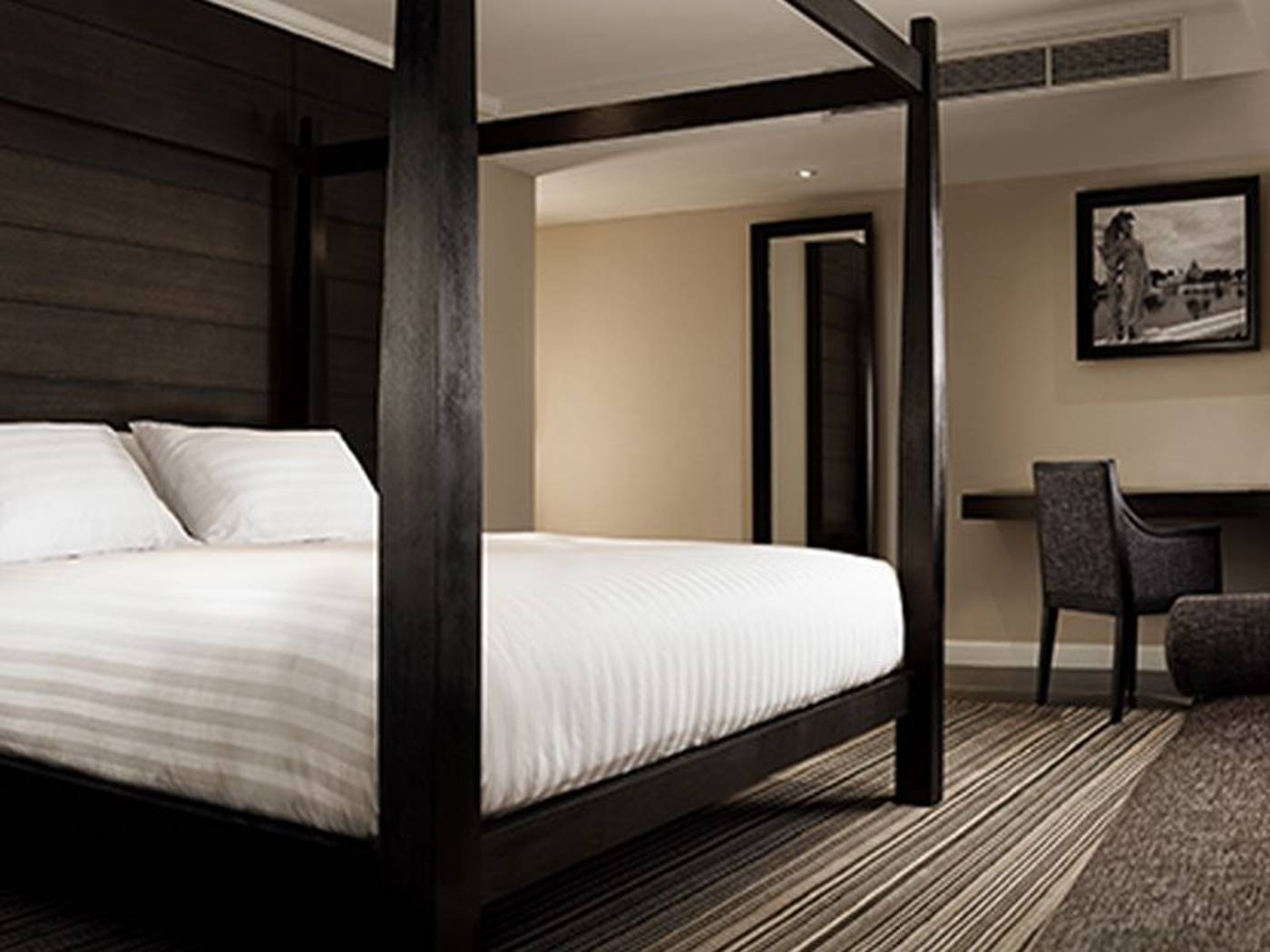 S-15-Sukhumvit-Room-24