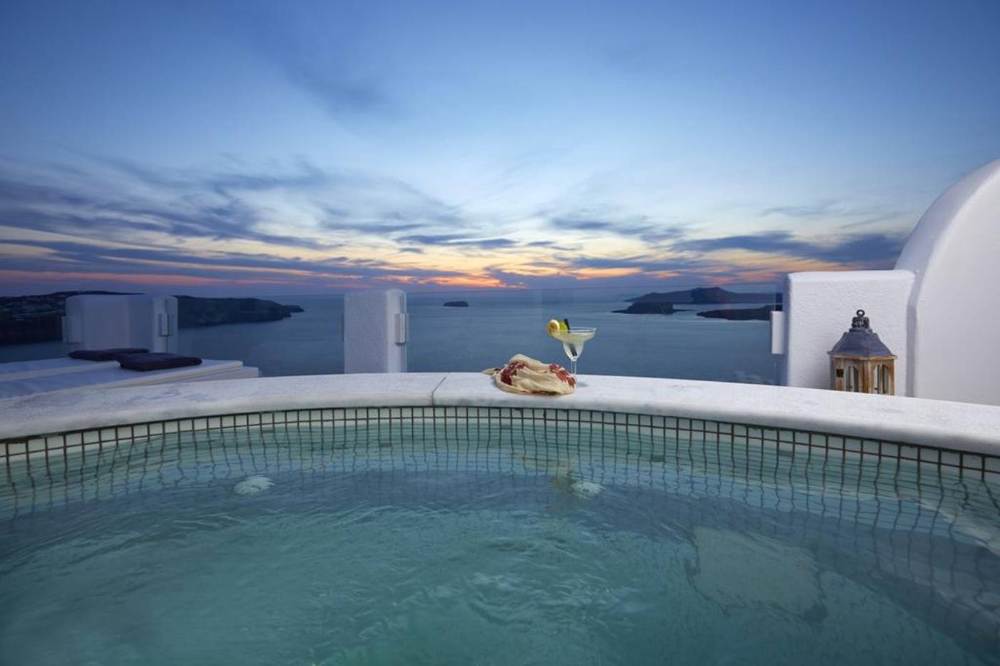 Athermi-Suites-Room-38