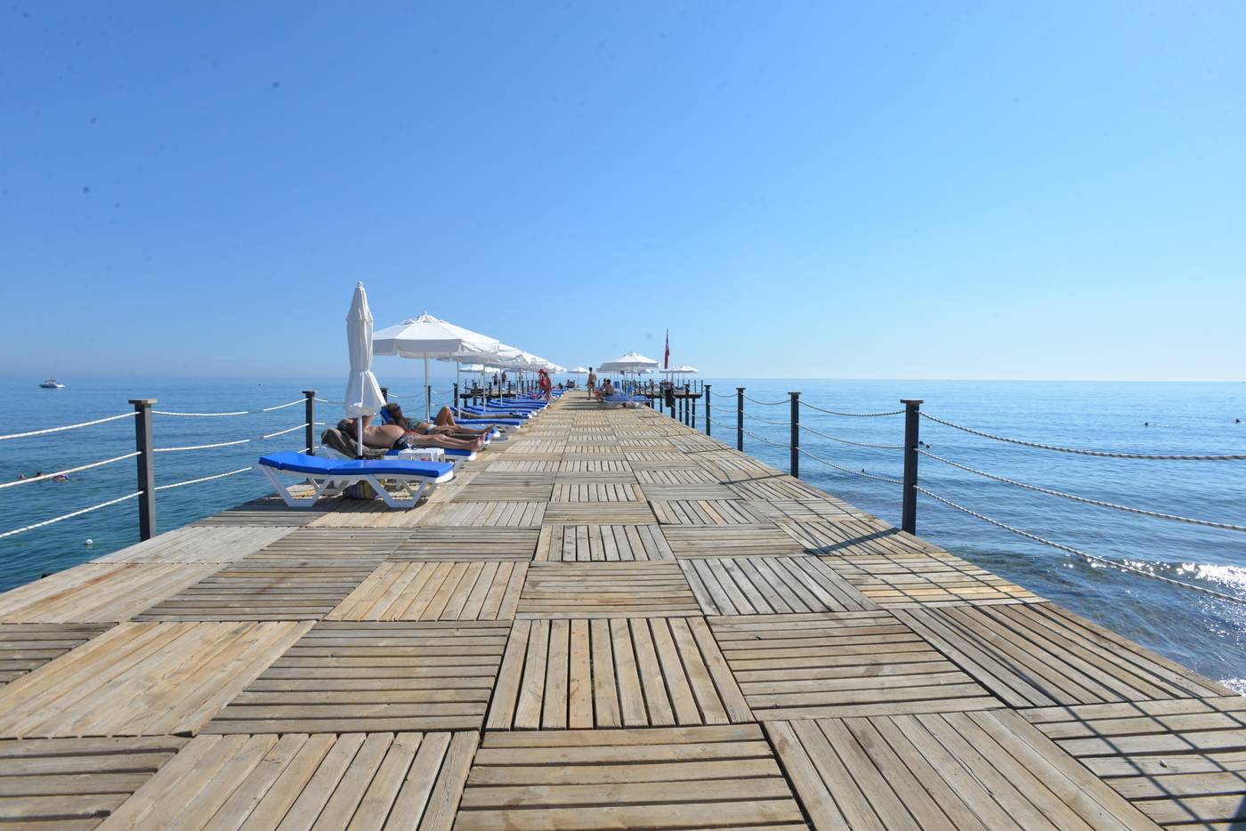 White-Gold-Hotel---Spa-General-view-61