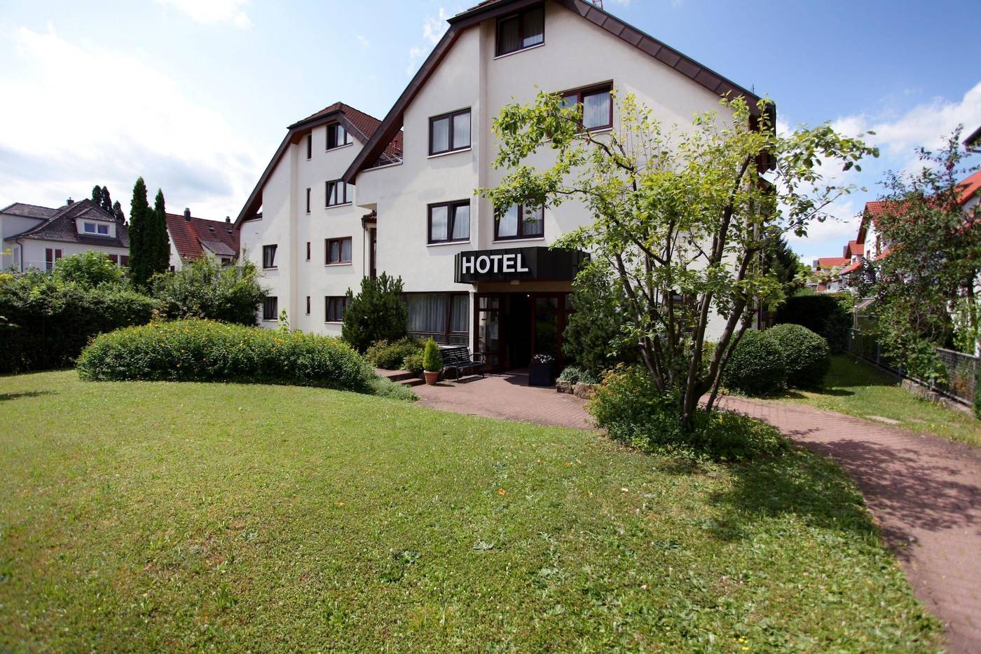 Hotel Flora Stuttgart Ma Hringen-Germany-STUTTGART-General view-3