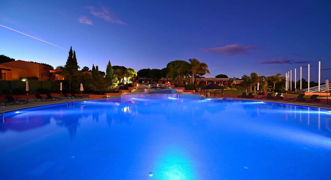 Pestana-Vila-Sol-Golf---Resort-Hotel-Pool-6