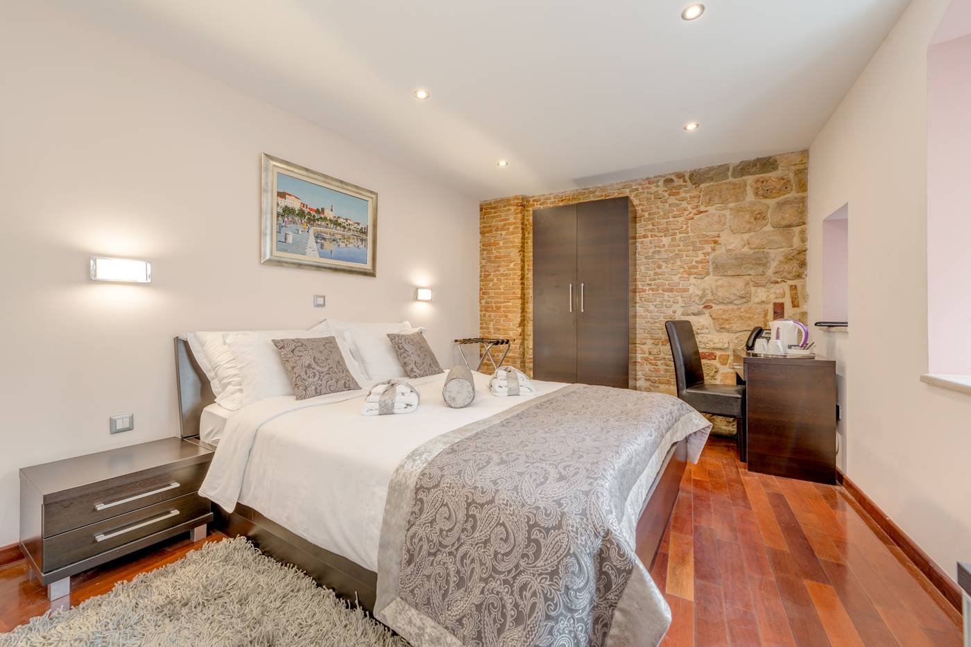 Palace-Suites-Heritage-hotel---Adults-Only-Room-4