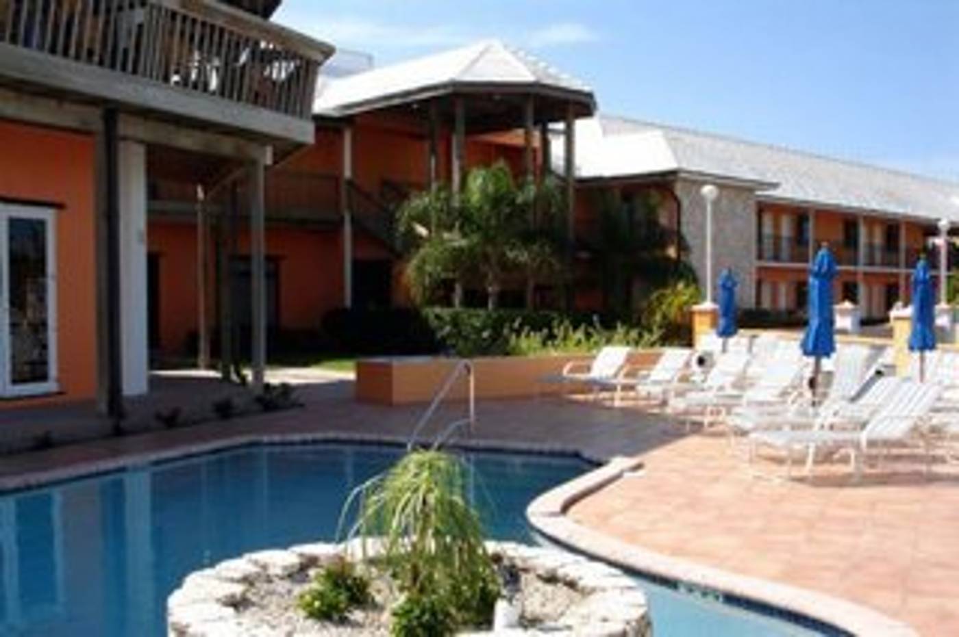 Sunrise Resort & Marina