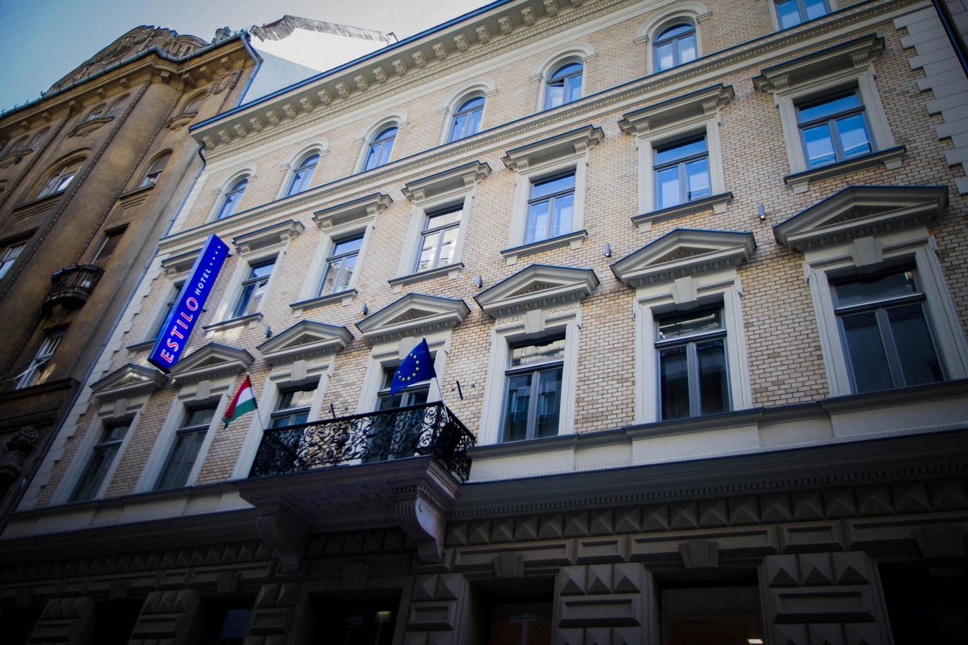 Estilo-Fashion-Hotel-Budapest-General-view-1
