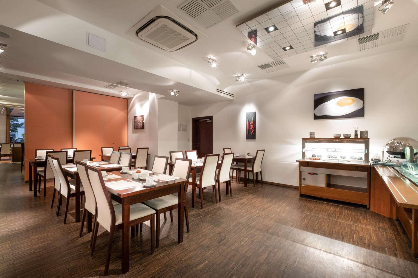 Clarion-Hotel-Prague-City-Restaurant-33