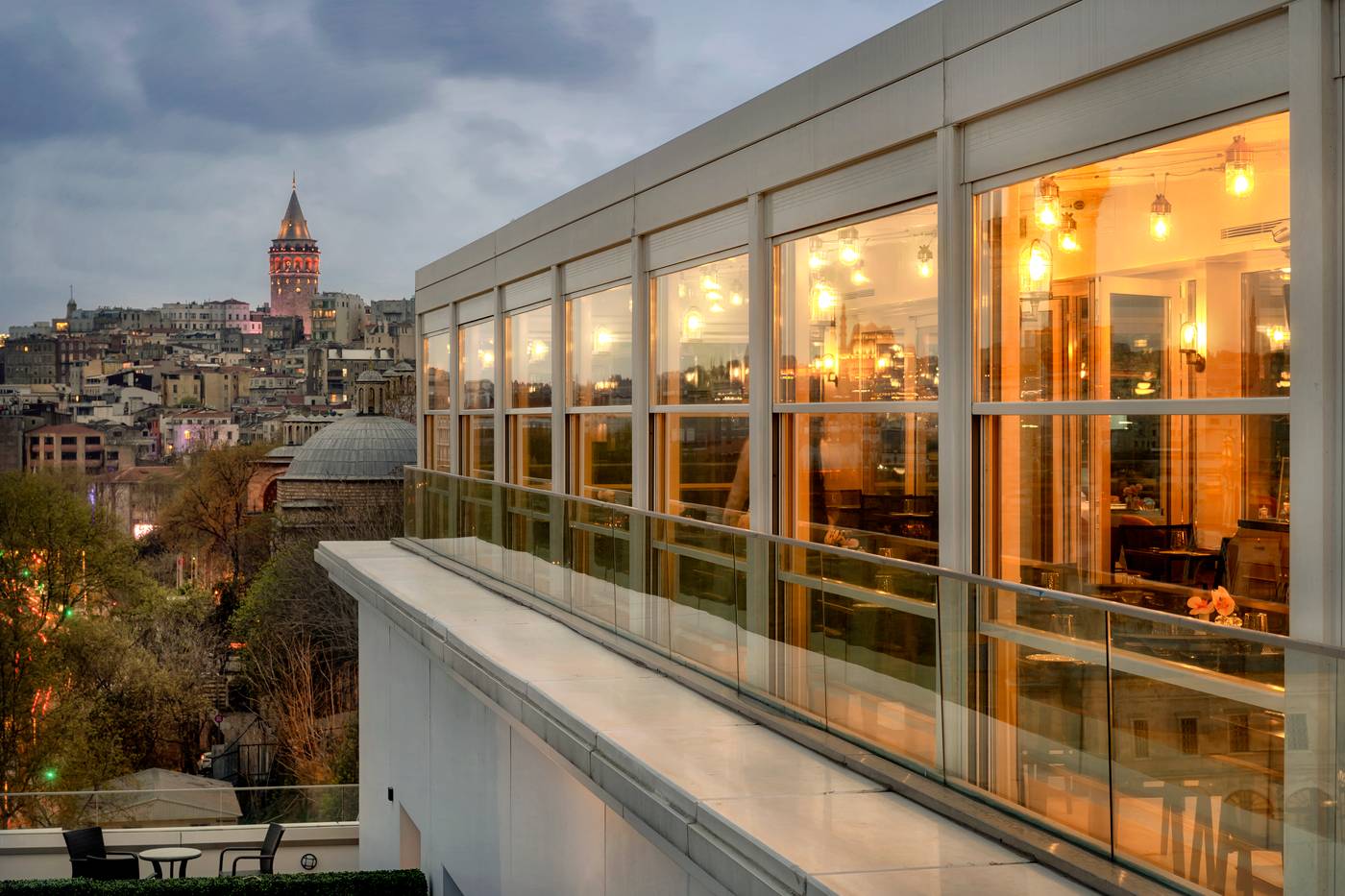 Port-Bosphorus-Hotel-Terrace-1