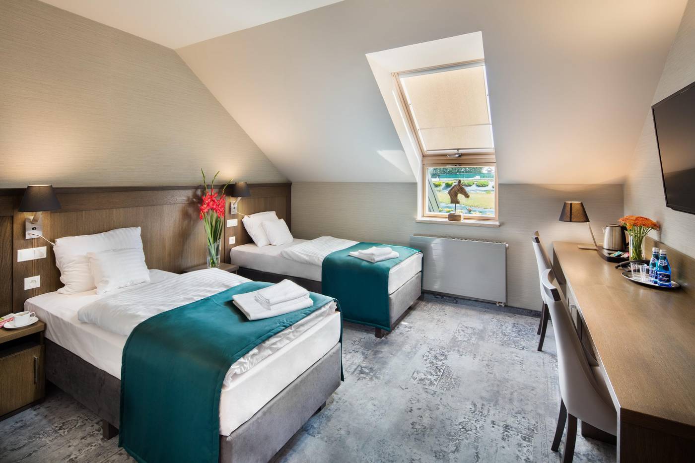 Szary-Residence-Room-7