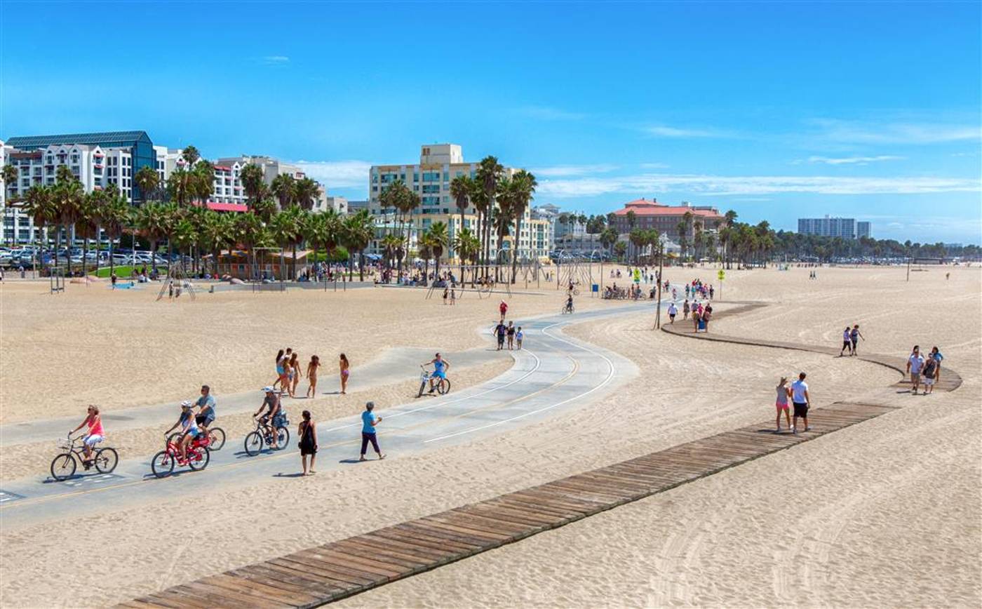 Gateway-Hotel-Santa-Monica-Beach-35