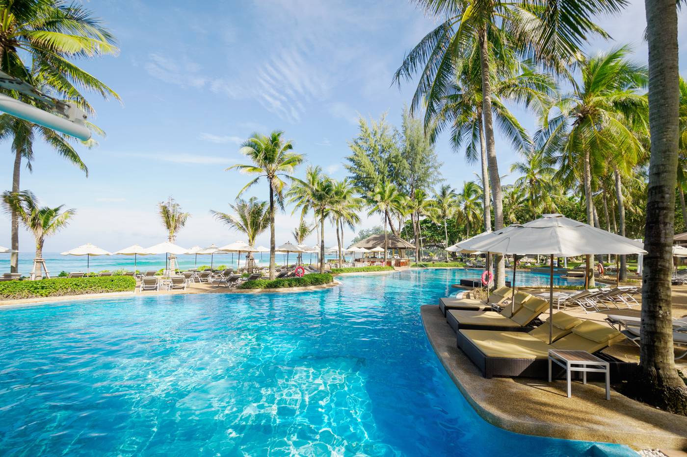 Katathani Phuket Beach Resort