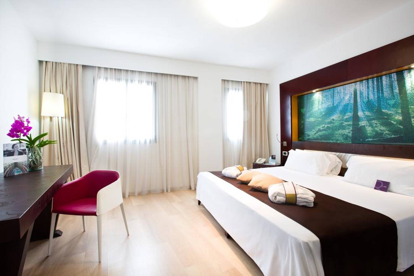 Mercure-Olbia-Room-8