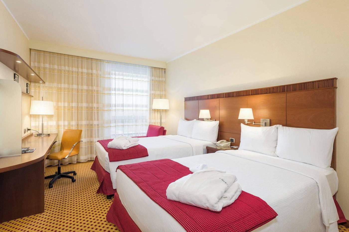 Courtyard-Venice-Airport-Room-20