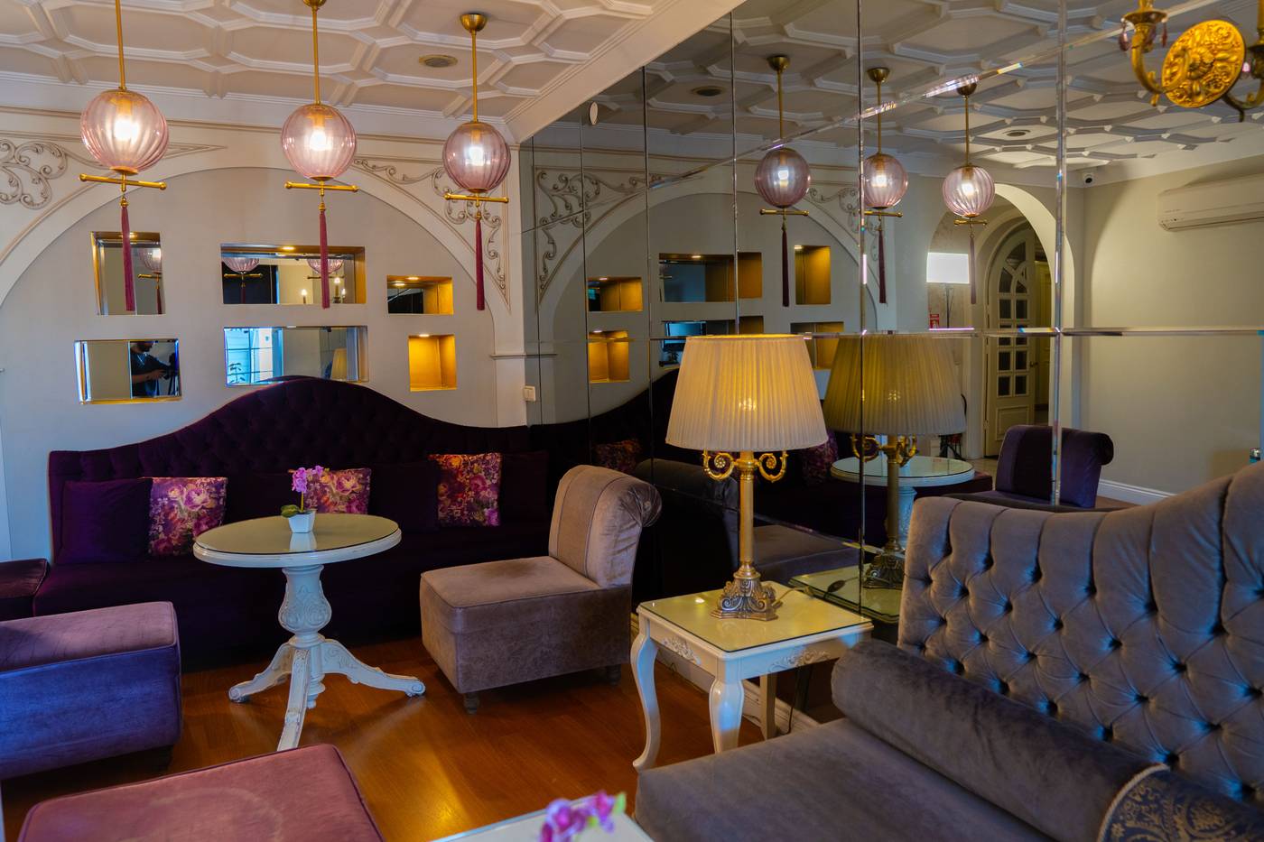 Avicenna-Hotel-Lobby-14