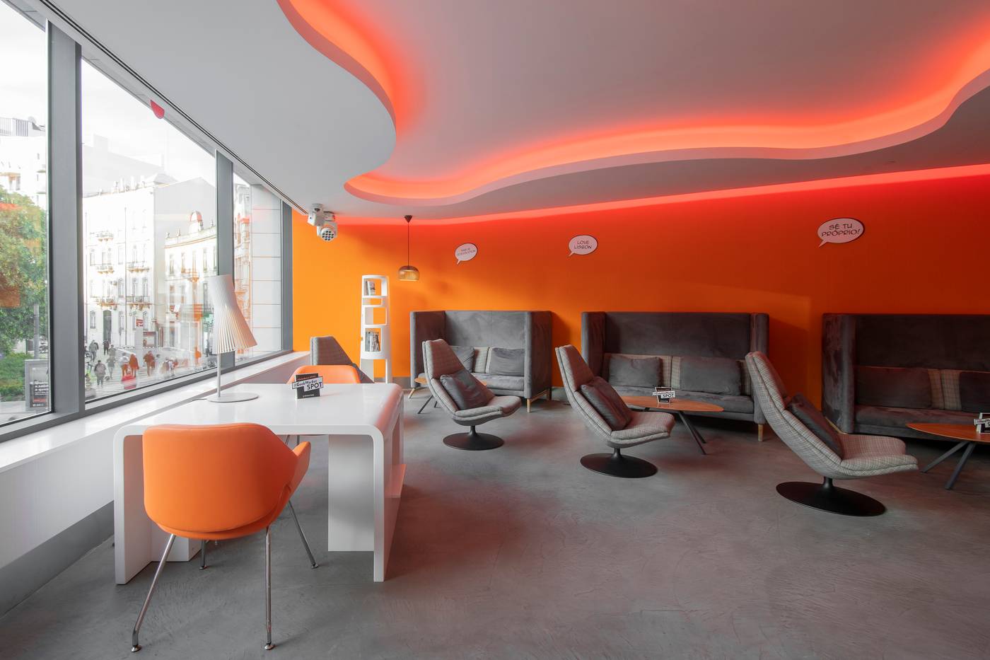 Evolution-Lisboa-Hotel-Lobby-4