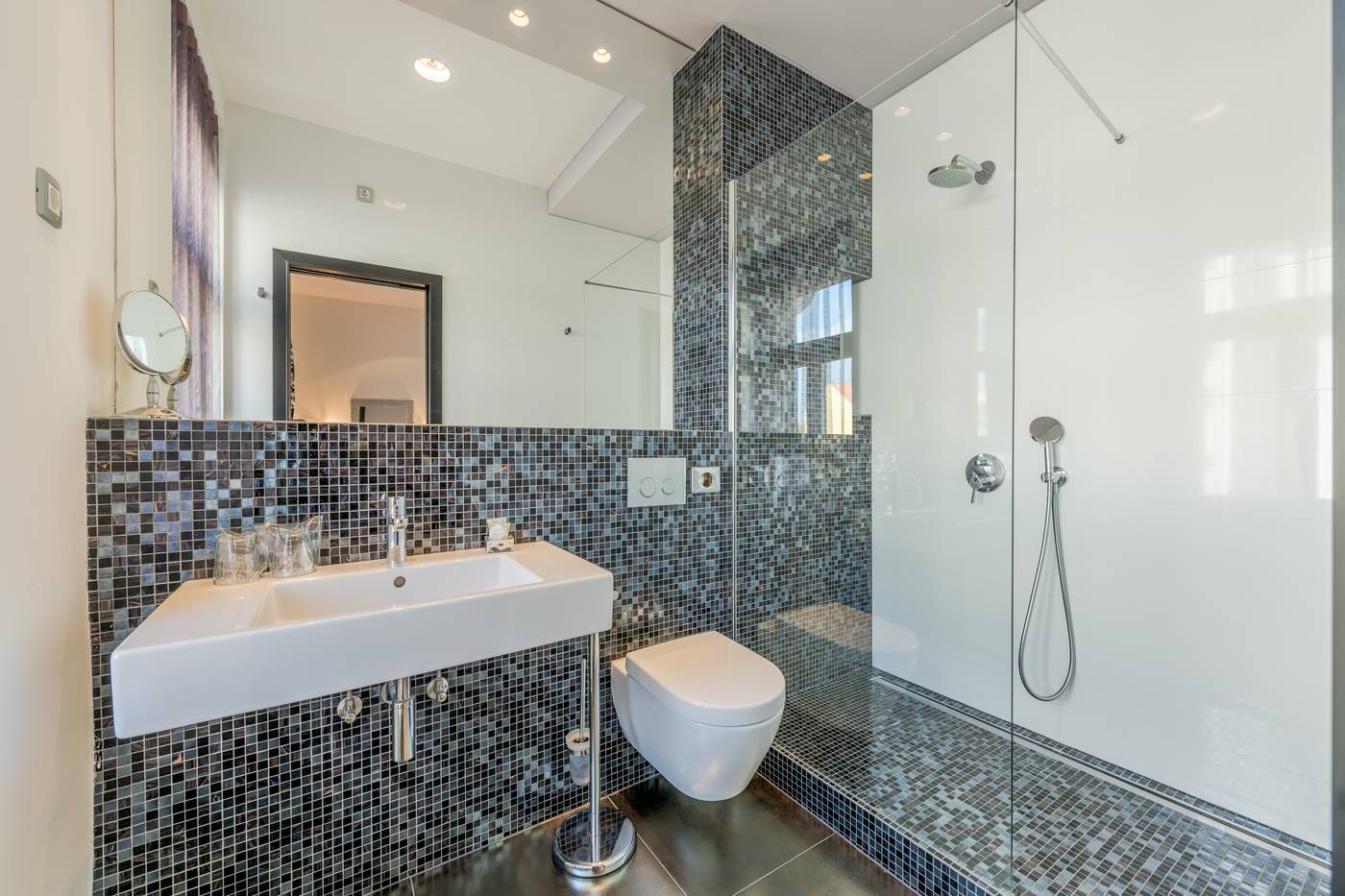 Starlight-Luxury-Rooms-Room-41