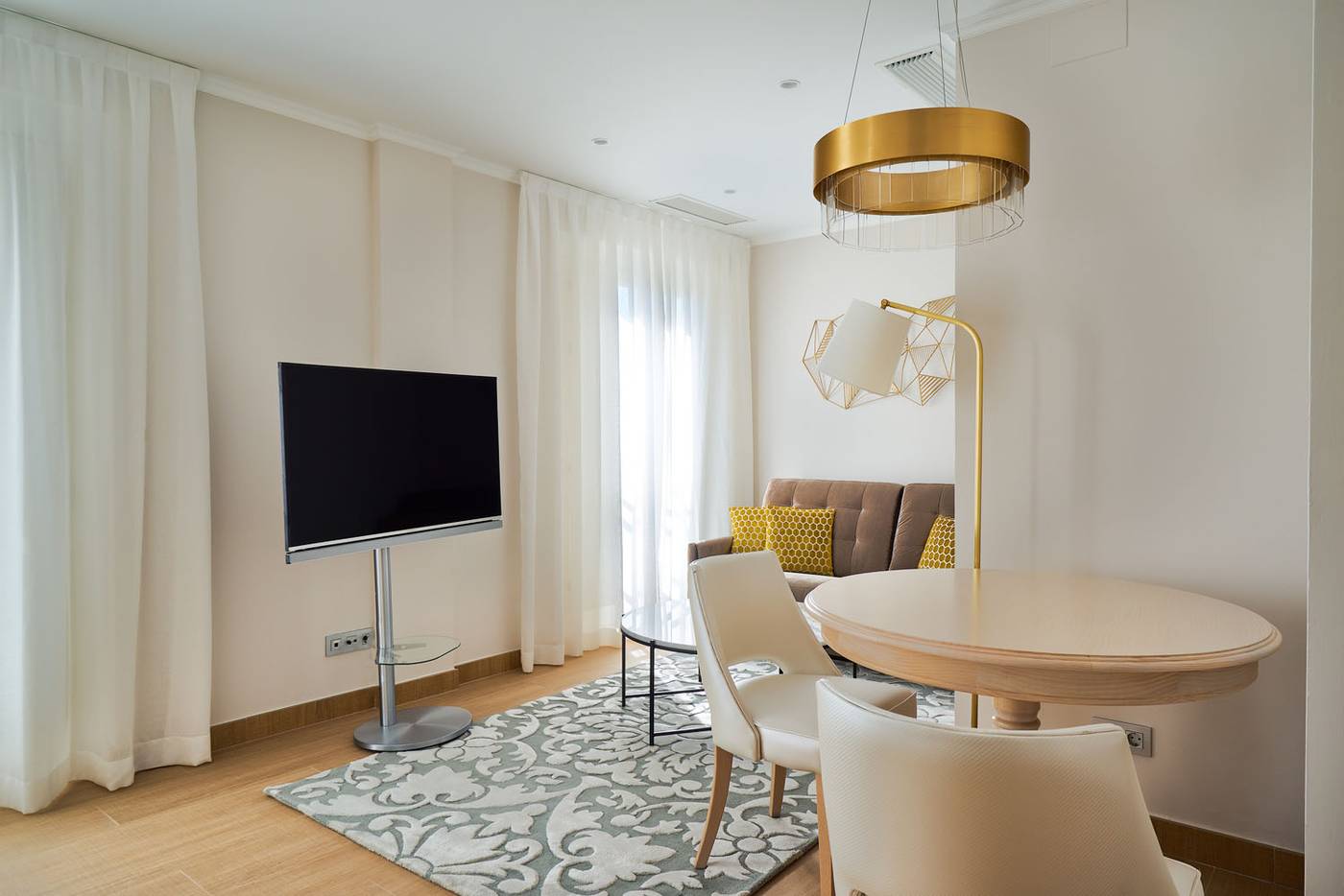 Tandem-Soho-Suites-Room-31