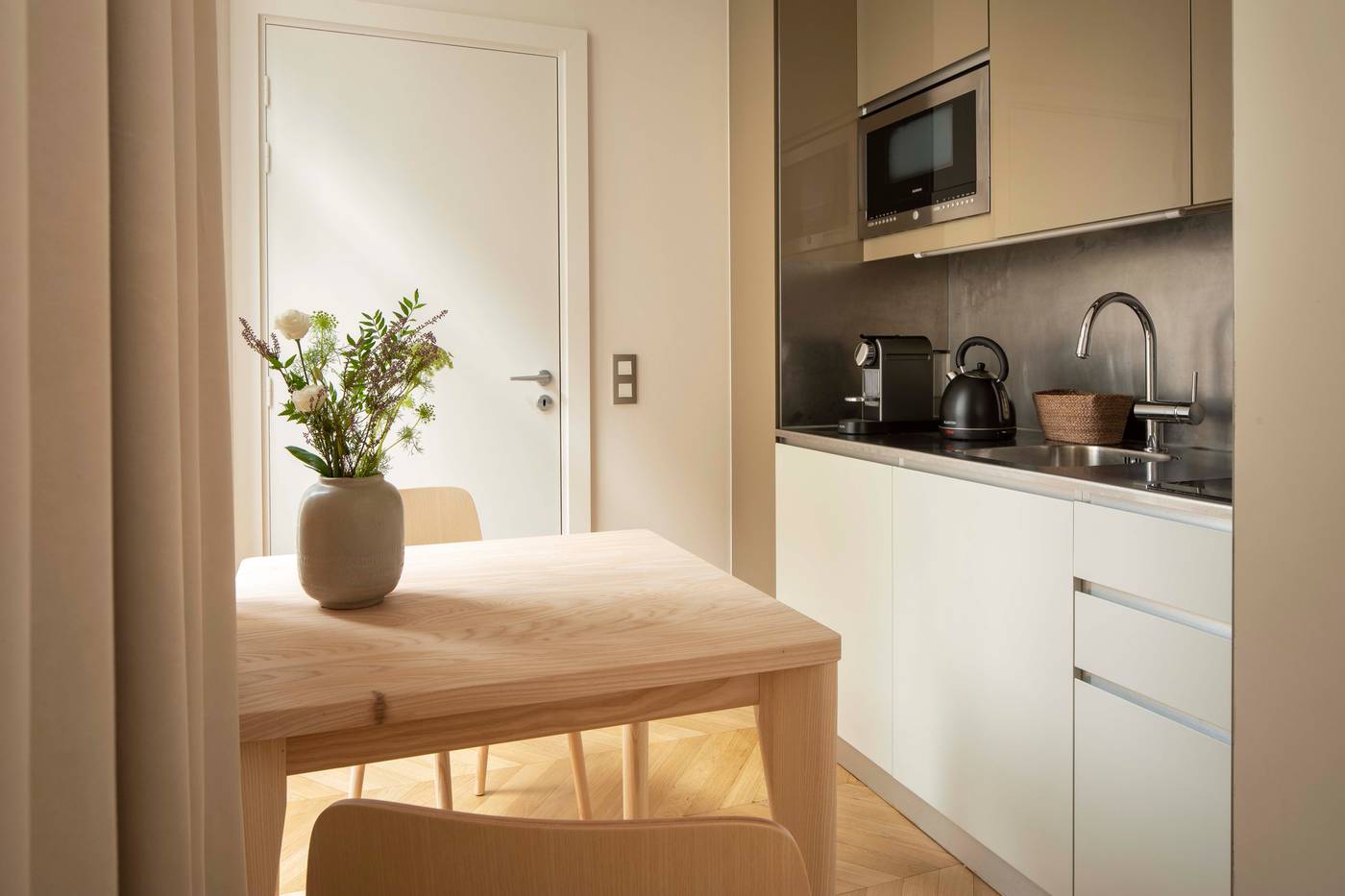 Residence-Nell-Paris-Room-3