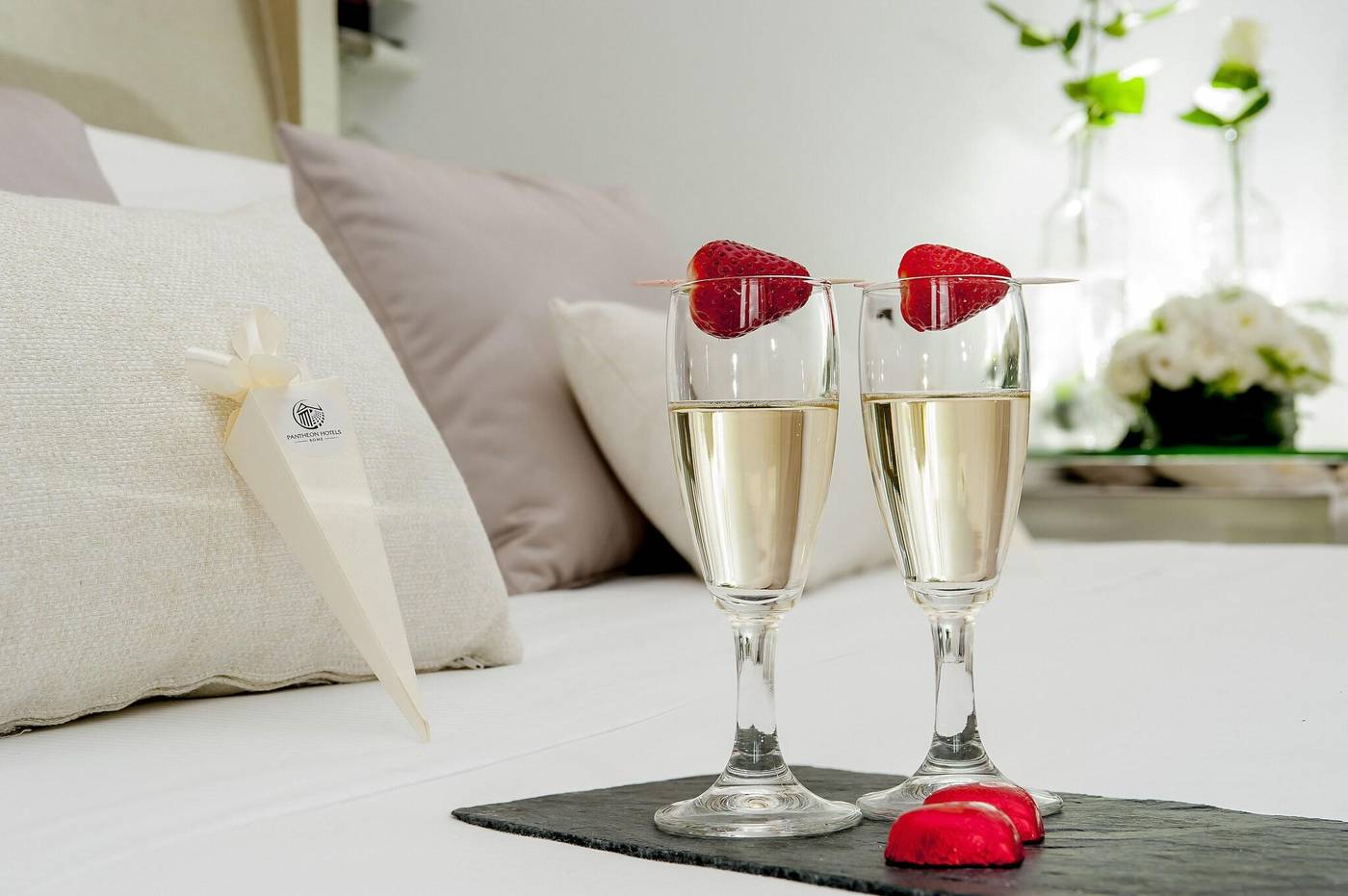 Vatican-Style-Room-23