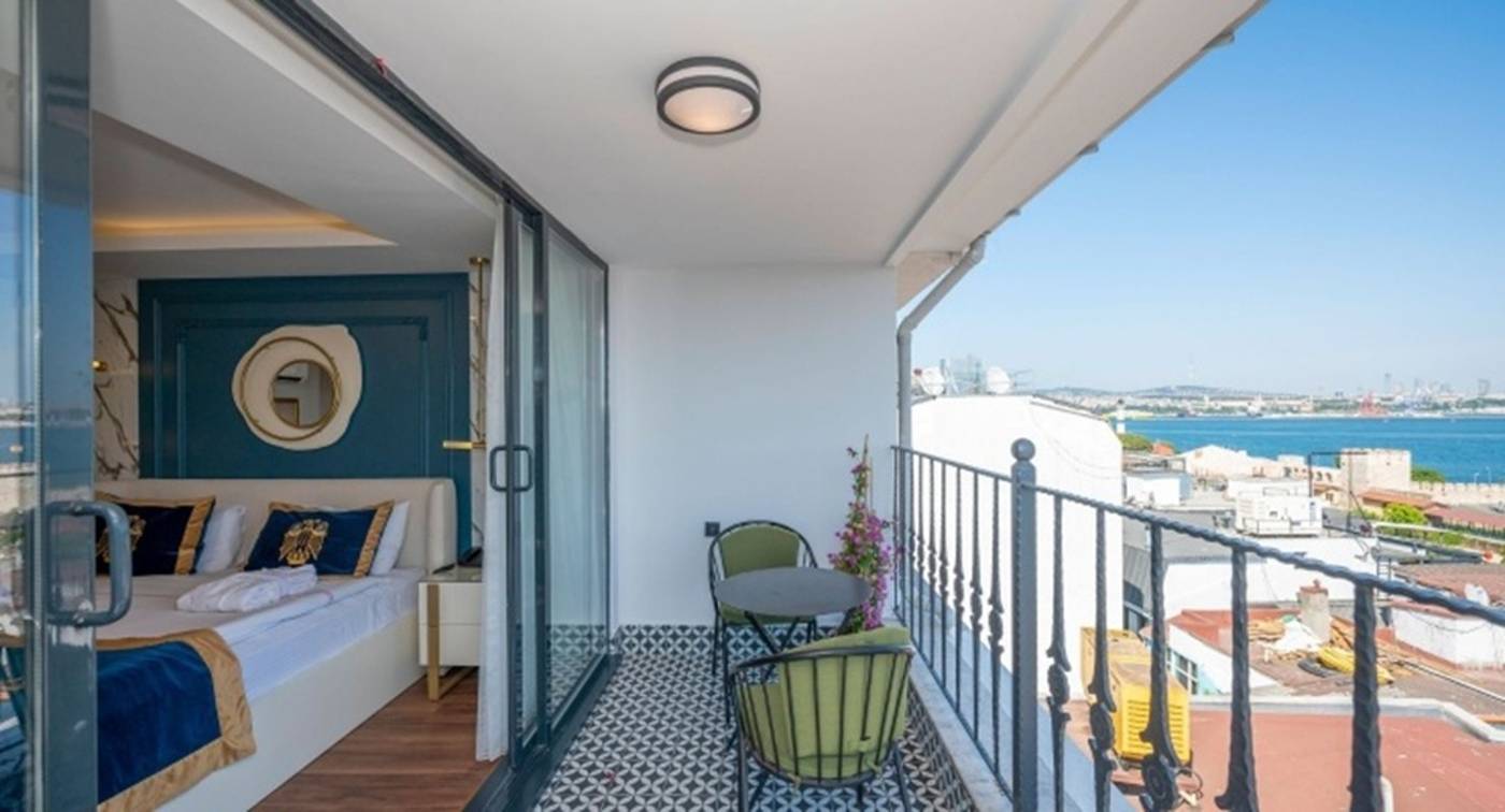 The-Byzantium-Hotel---Suites-Room-22