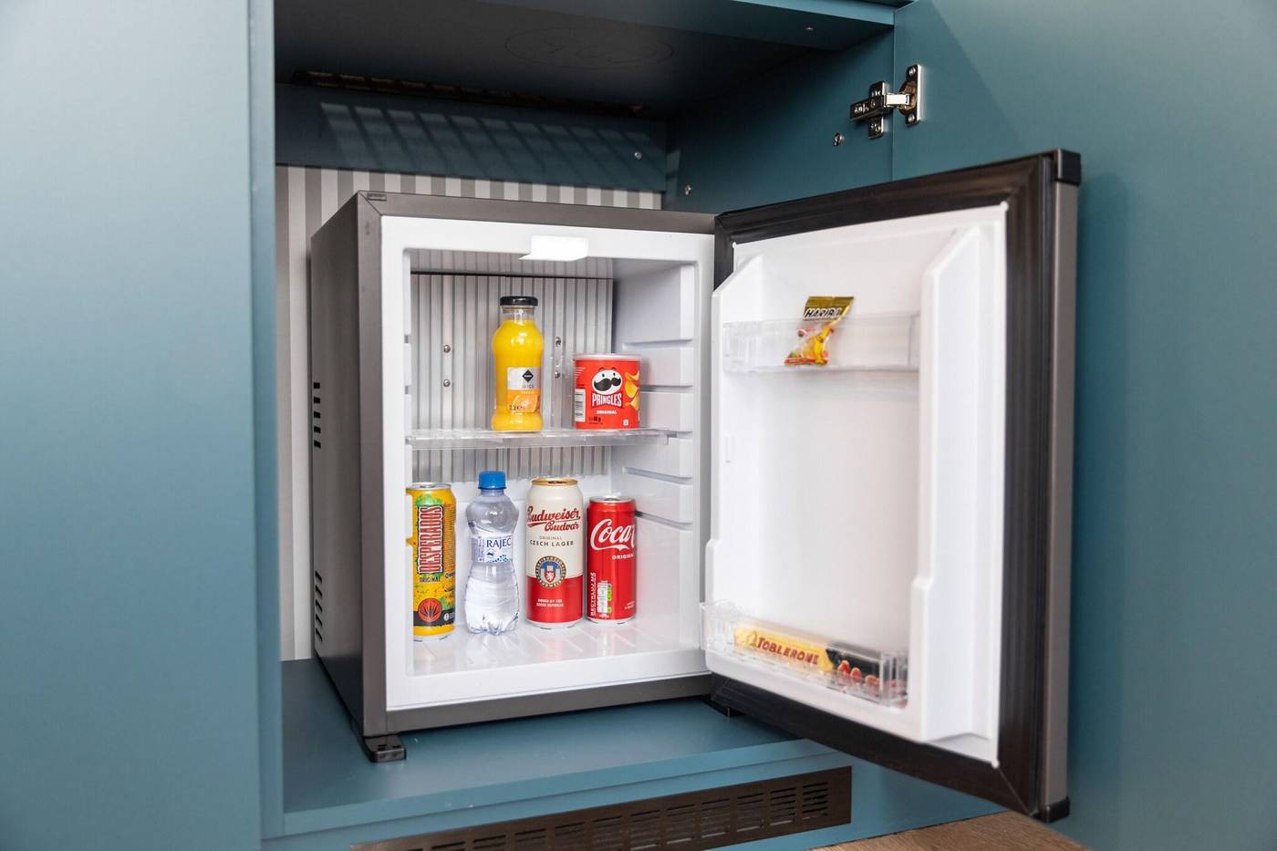 Miss-Sophie-s-Downtown-Room-10