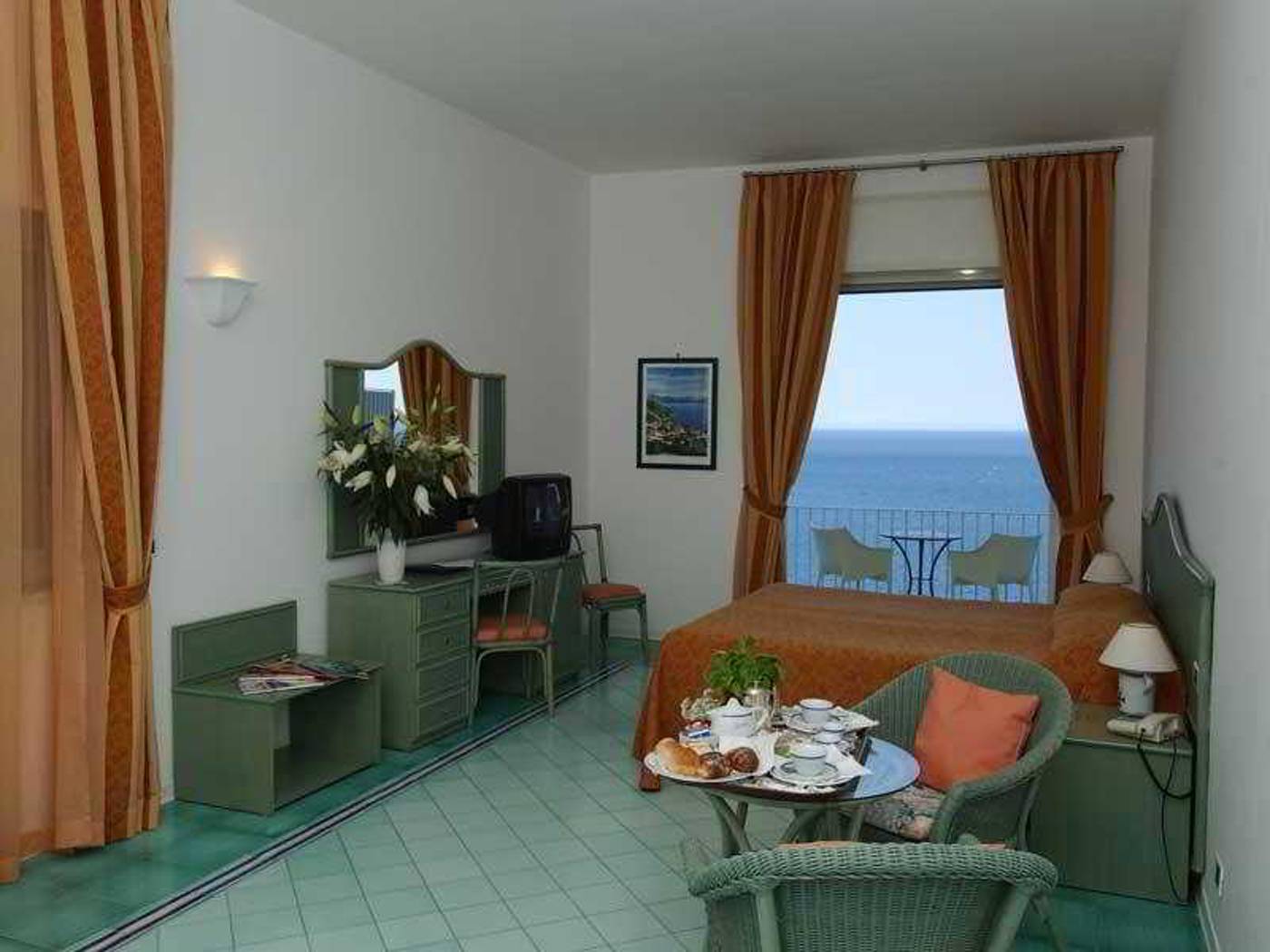Miramalfi-Room-25