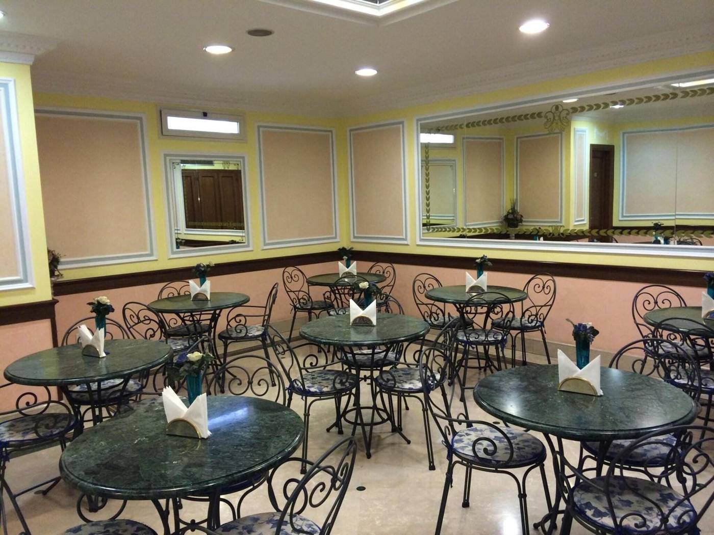 Principe-di-Piemonte-Restaurant-12