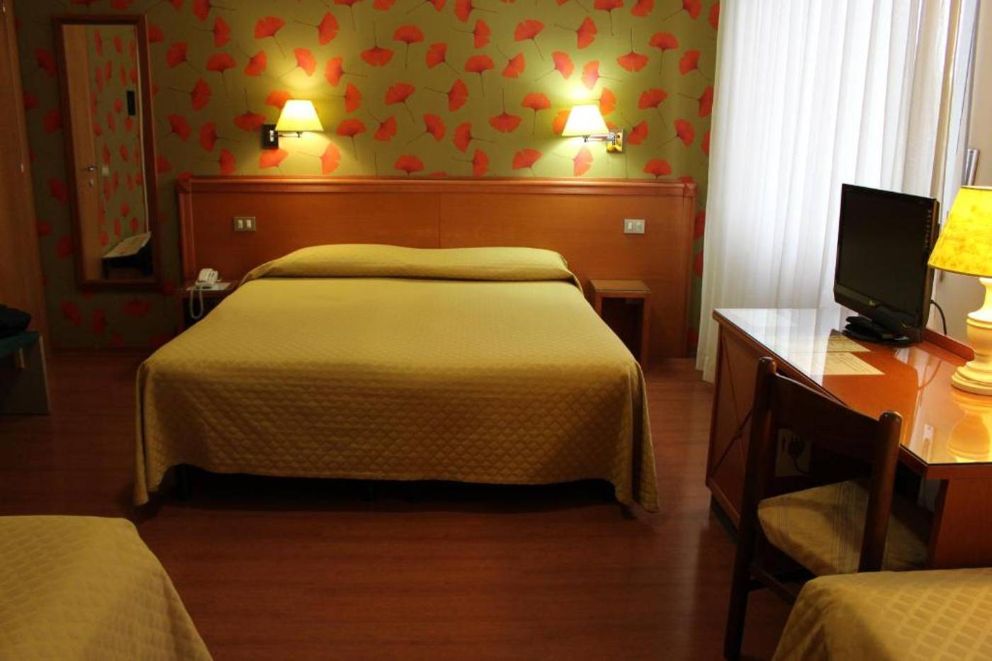 Eco-Hotel-Milano---Bioriso-Restaurant-Room-61