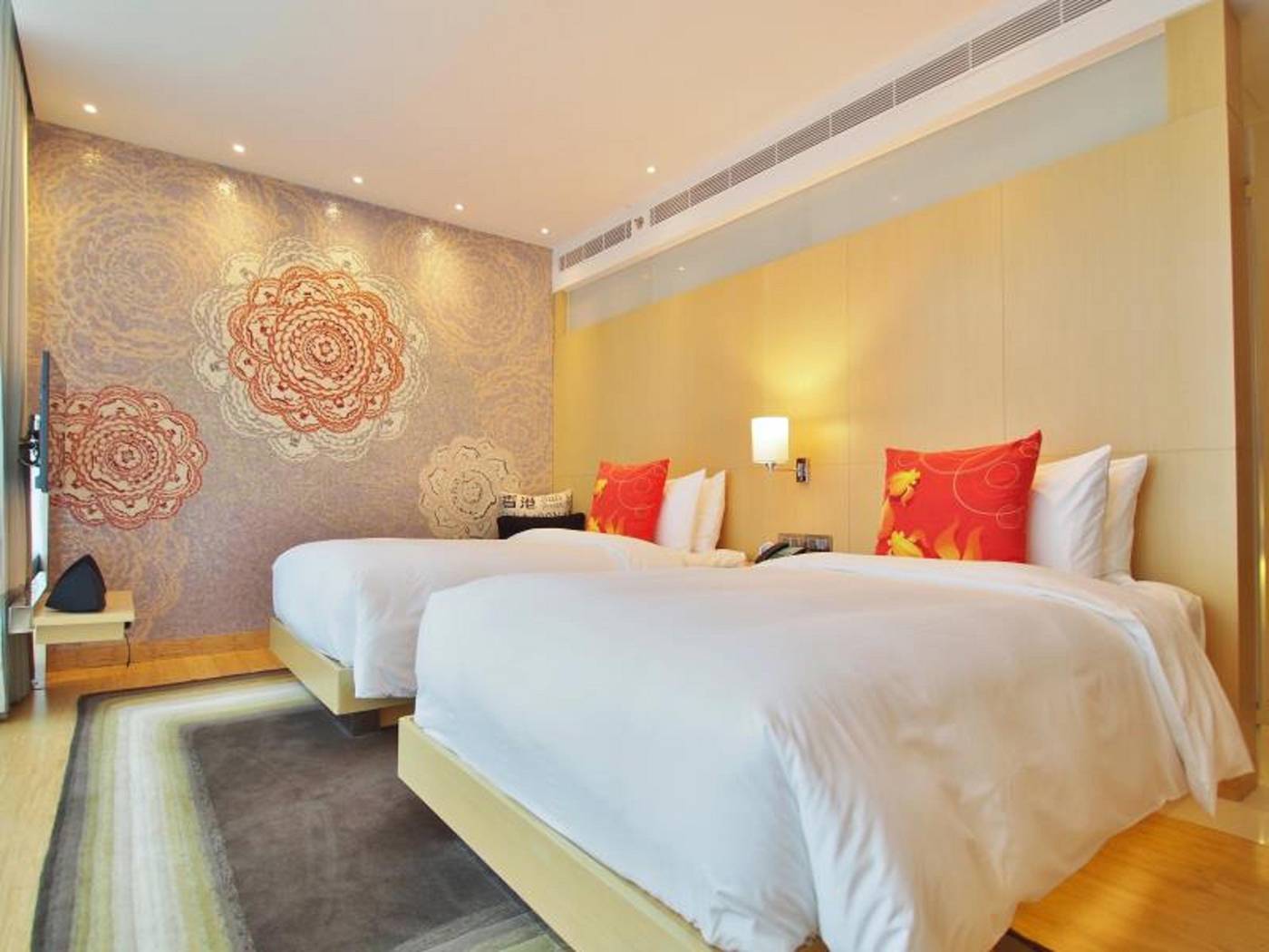 Hotel-Indigo-Hong-Kong-Island-Room-34