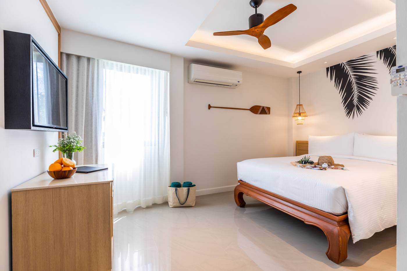 Manathai-Surin-Phuket-Room-17