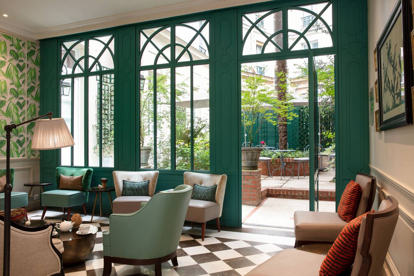 Serotel-Lutece-Lobby-11