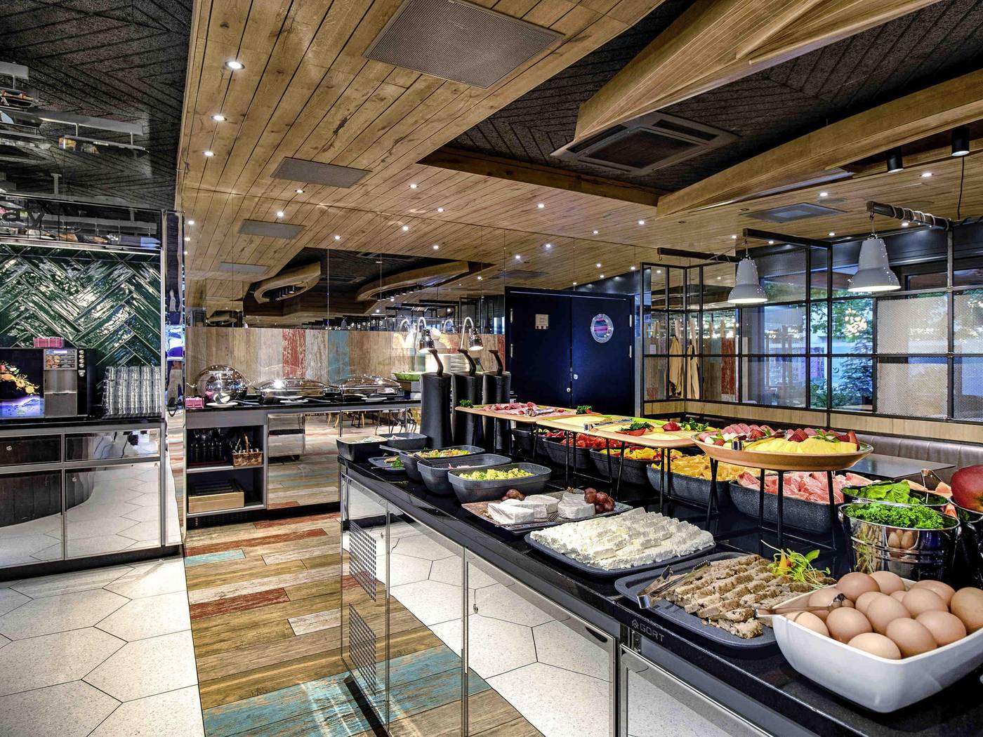 Ibis-Styles-Warszawa-Centrum-Restaurant-36