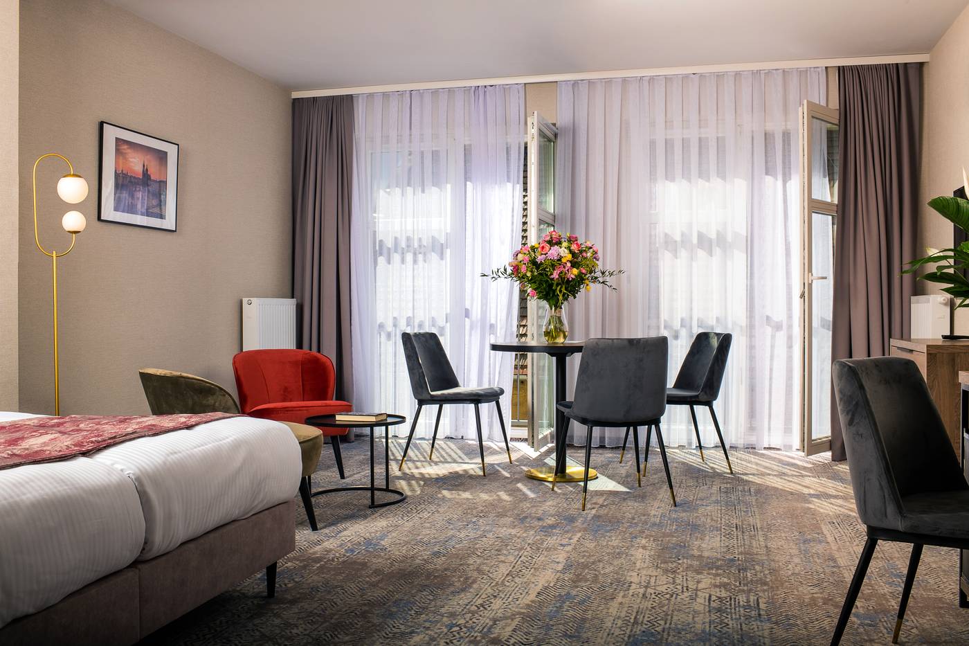 Mr67-Mayera-Rapaporta-Room-19