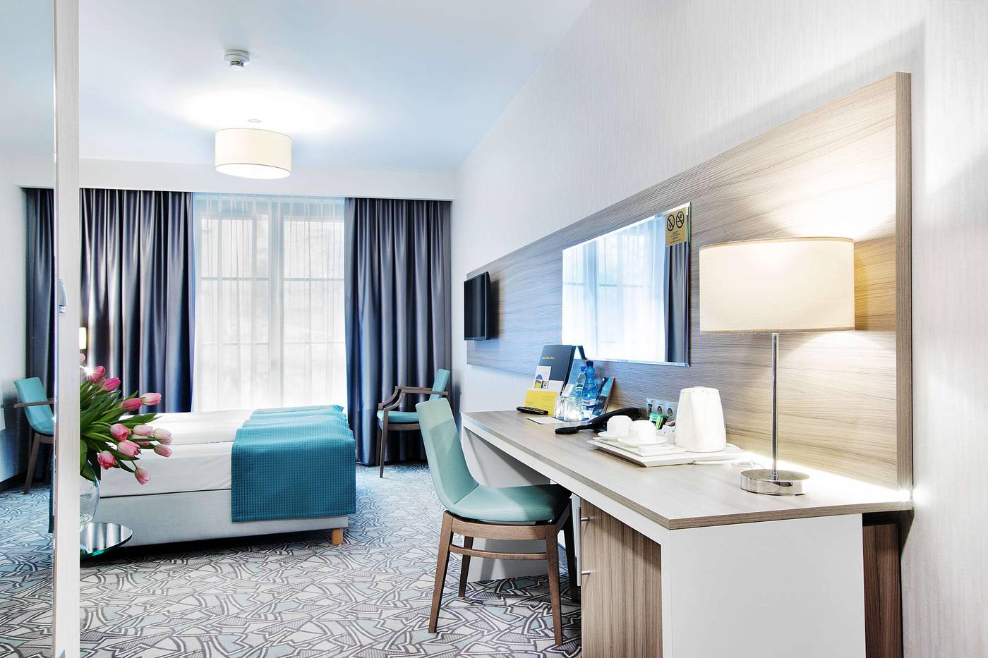 Golden-Tulip-Krakow-Kazimierz-Room-29