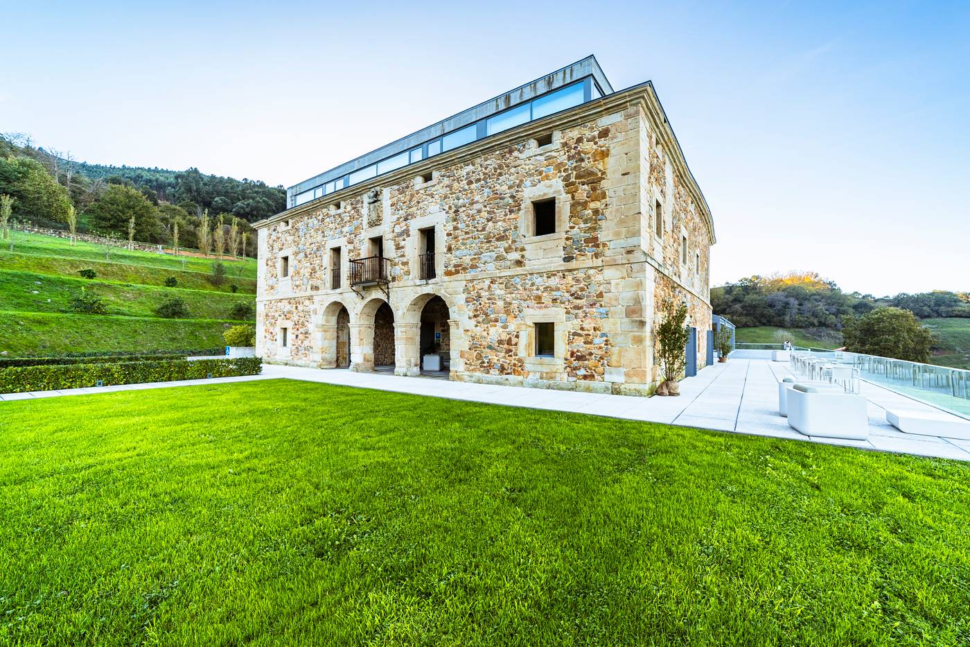 Pico Velasco-Spain-Carasa, Voto-General view-6