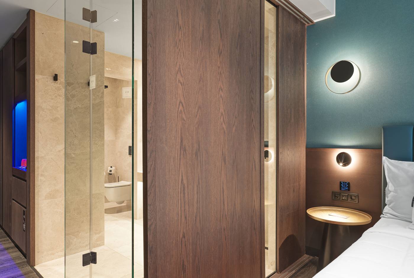 NYX-Esperia-Palace-Athens-by-Leonardo-Hotels-Room-63