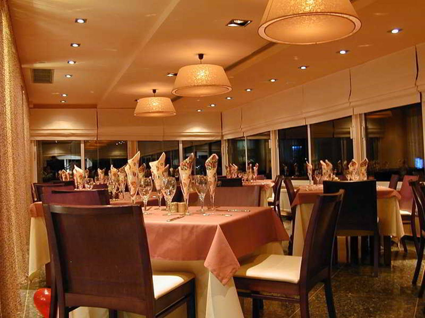 Myrto-Hotel-Restaurant-16