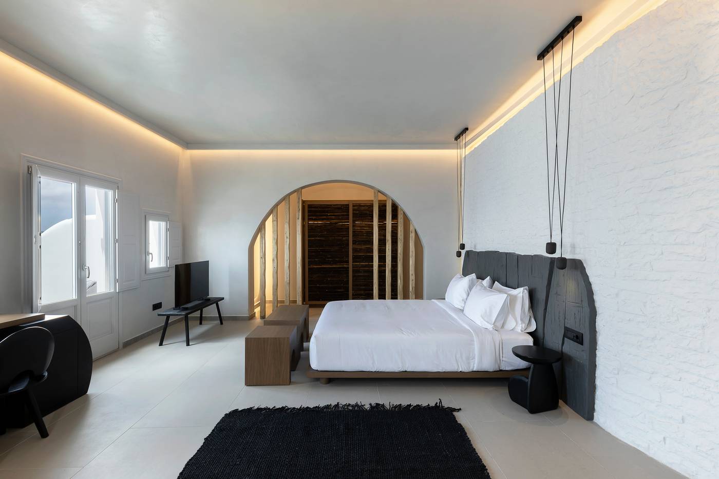 Hom-Santorini-Room-17