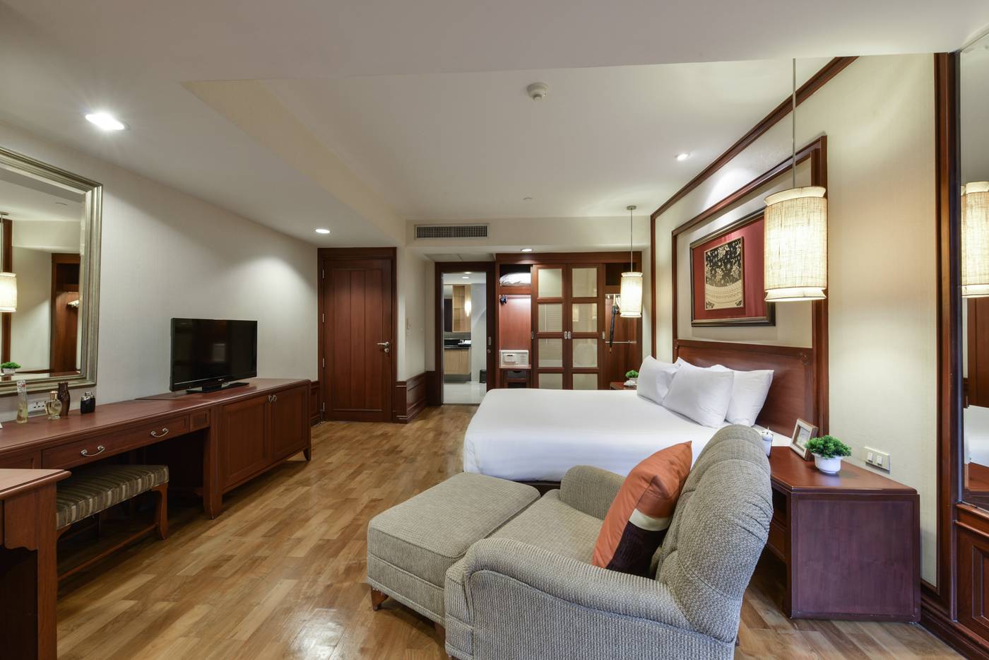 Centre-Point-Sukhumvit-Thong-Lo-Room-26