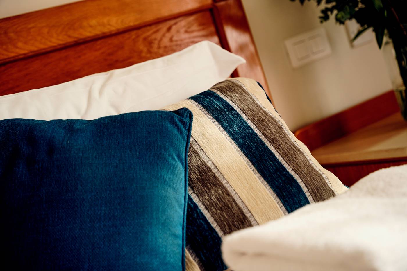 Paradise-Bay-Resort-Hotel-Room-36