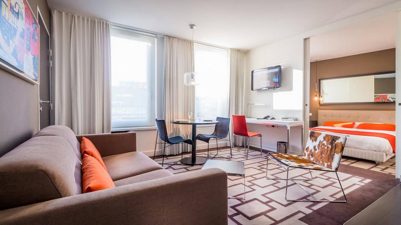 Hipark-Design-Suites-Nice-Room-14