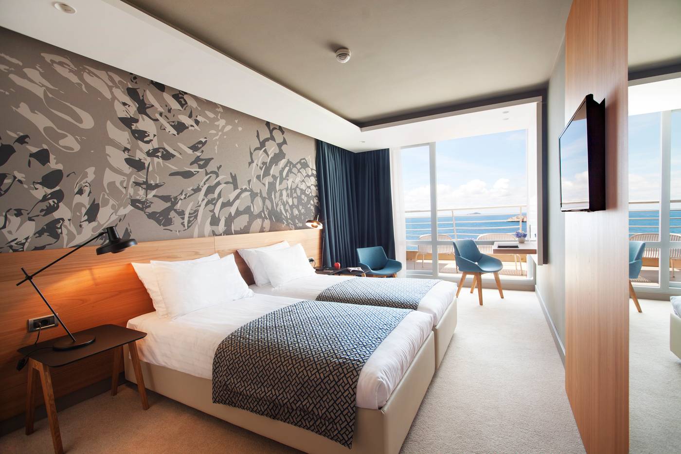 Dubrovnik-Palace-Room-15