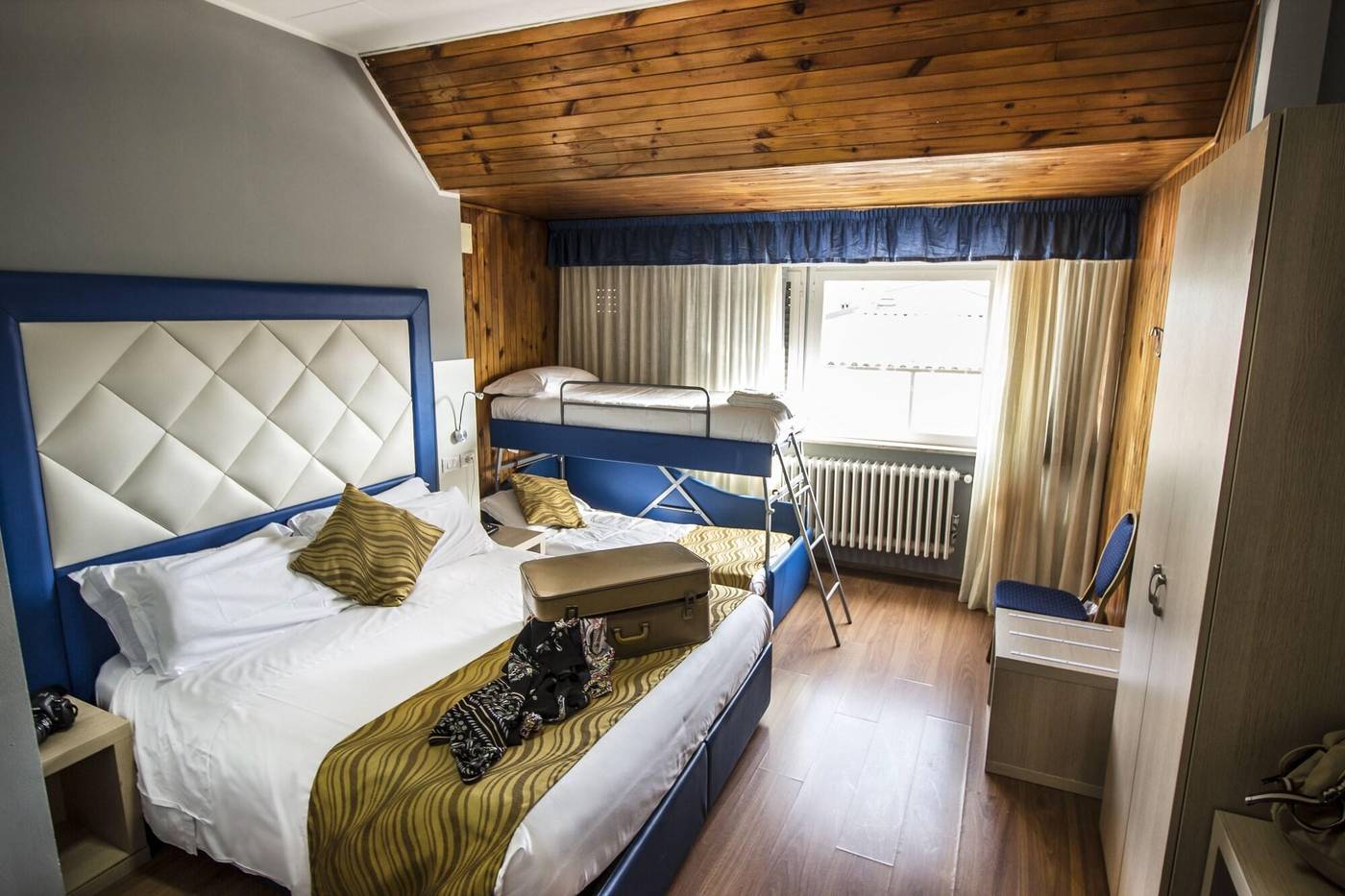 Hotel-Gran-Sasso-Room-1