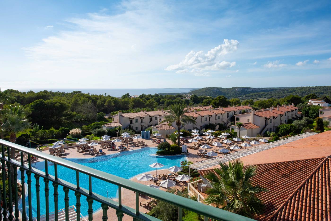 Valentin-Son-Bou-Room-7