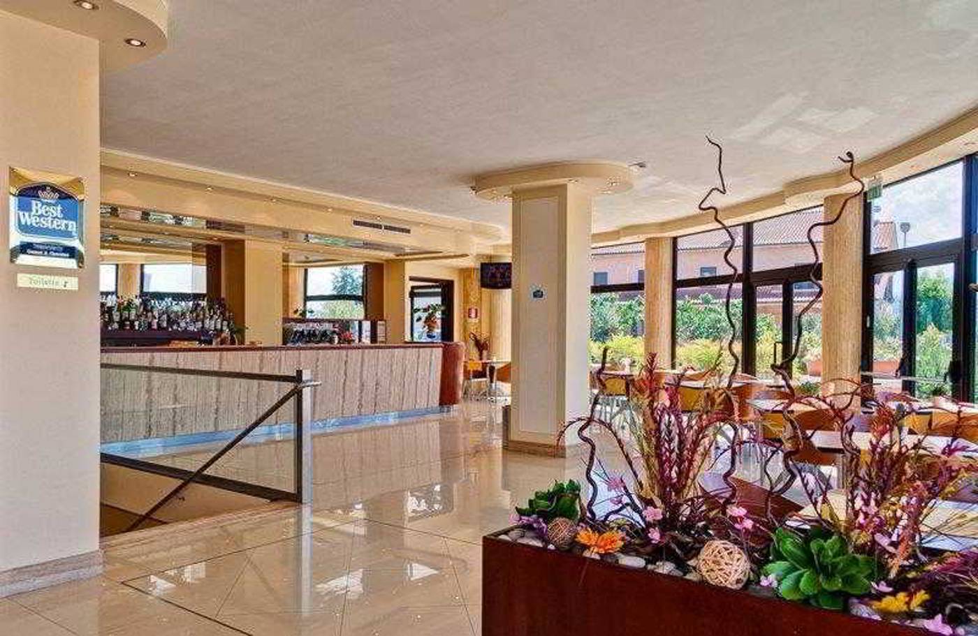 BEST-WESTERN-Galileo-Palace-Hotel-General-view-12