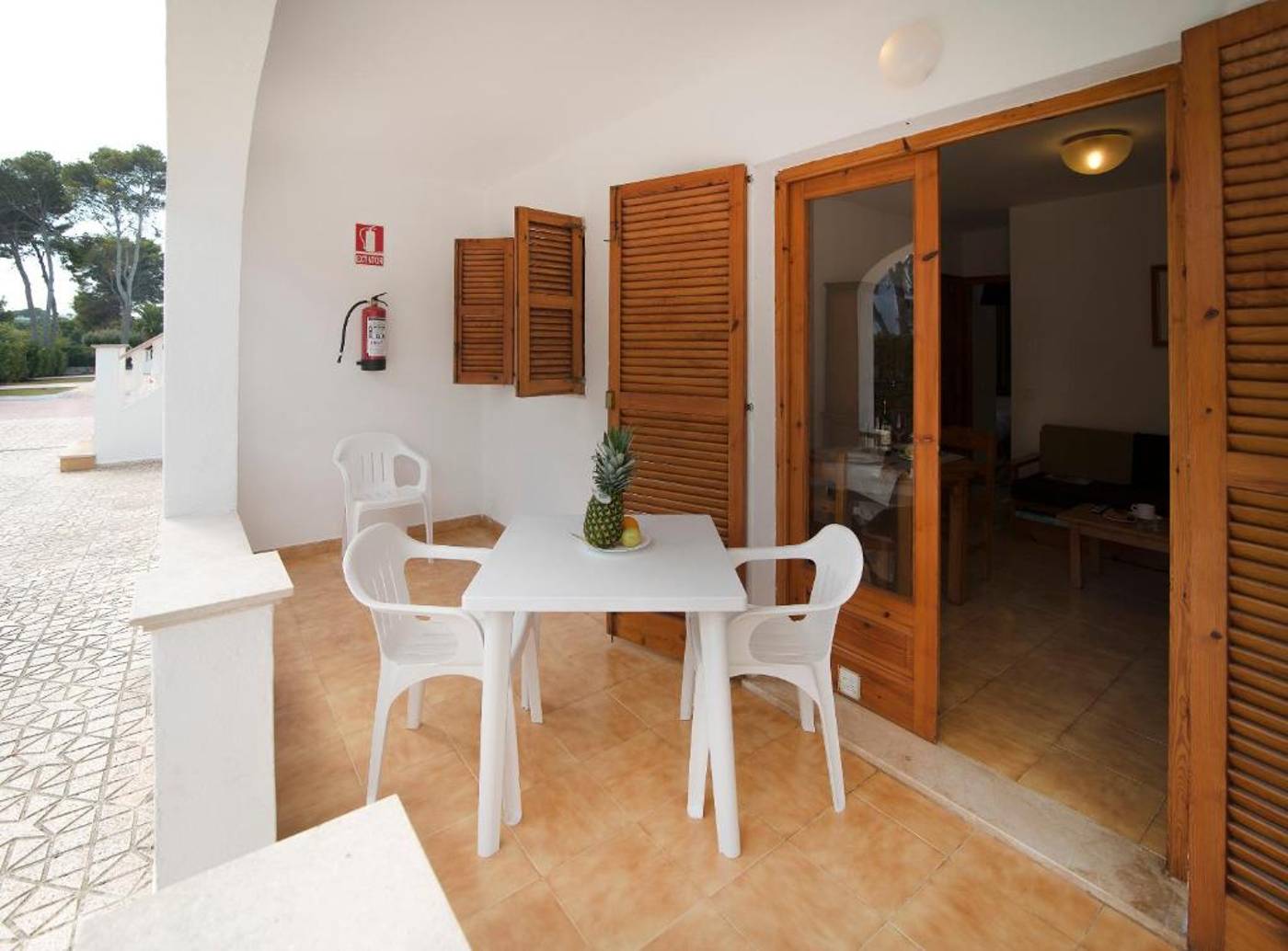 Apartamentos-Mar-Blanca-Room-18