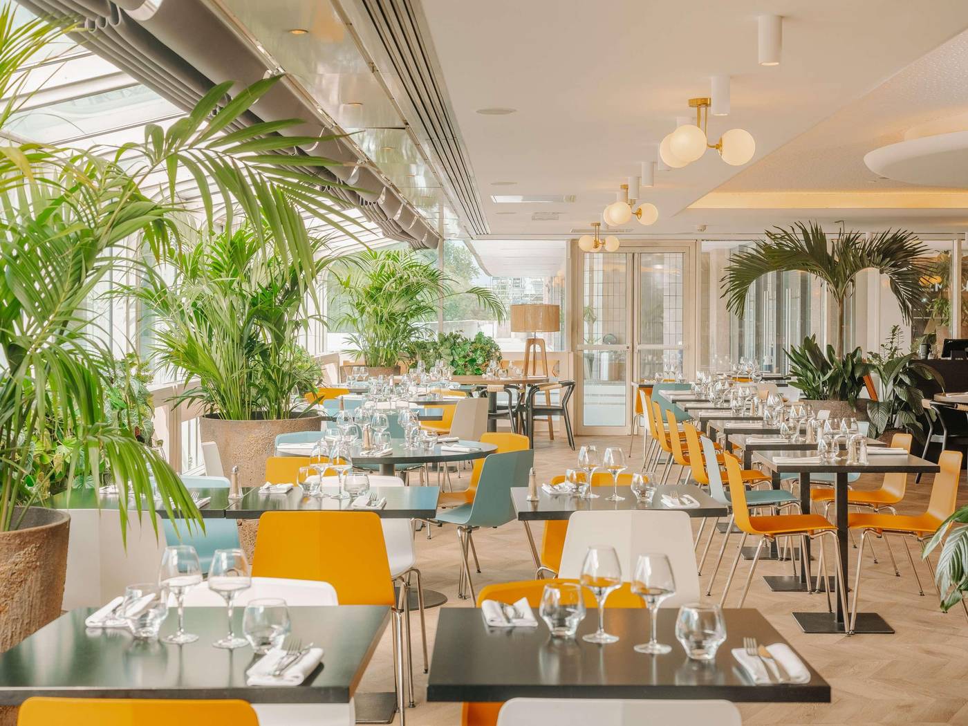 Novotel-Paris-Tour-Eiffel-Restaurant-62