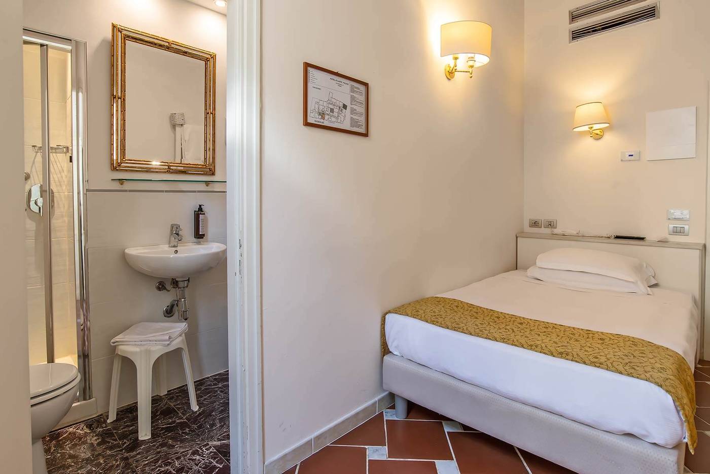 Atlantic-Palace-Room-28