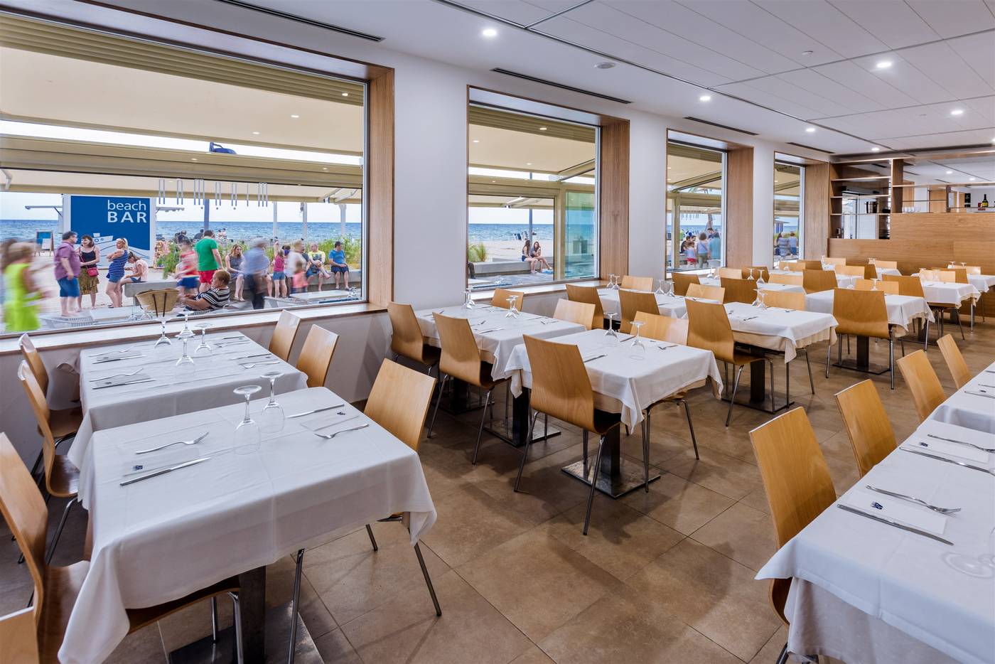 4R-Miramar-Calafell-Restaurant-18