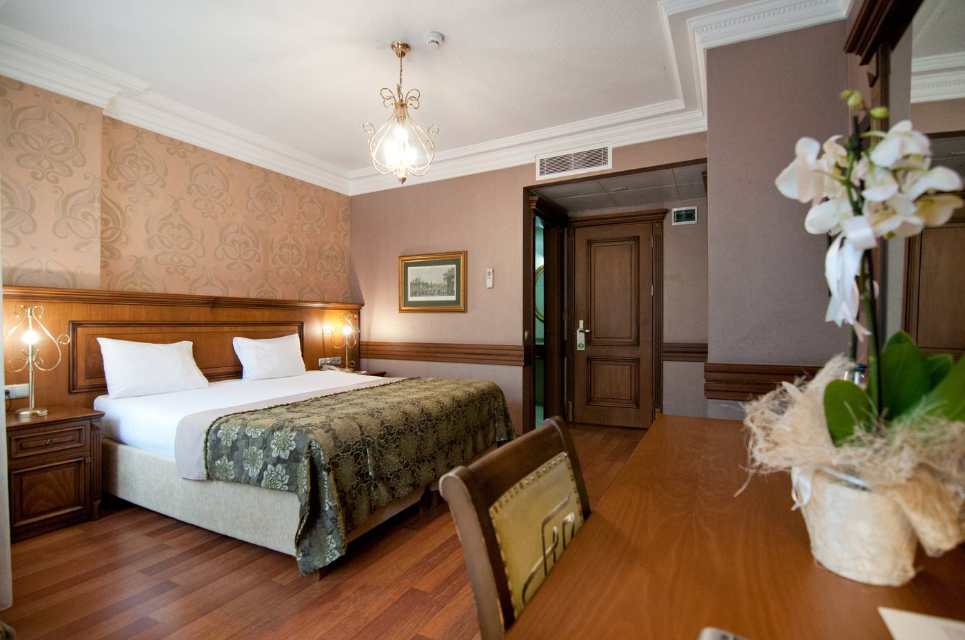 Ferman-Hotel-Room-25