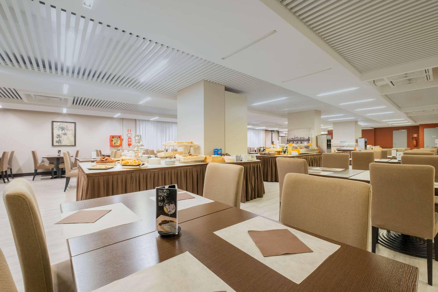 Hotel-Delfino-Restaurant-41