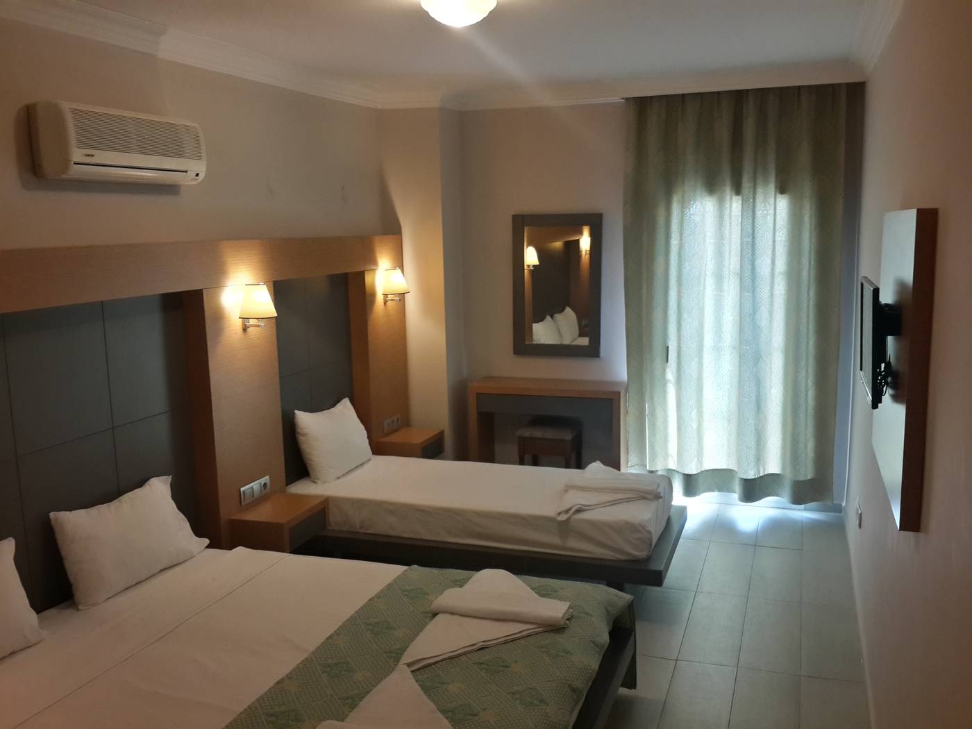 La-Rosa-Room-10